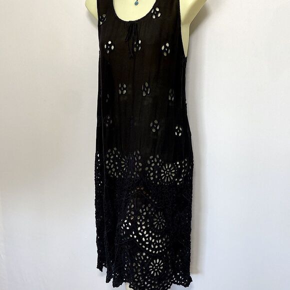 Johnny Was Dress Black Eyelet Free Fitting MIDI Nwot Size Small - Picture 5 of 7